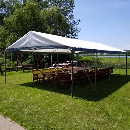 Tomajor Vendeghazak Apartment Tiszaeszlar Екстериор снимка